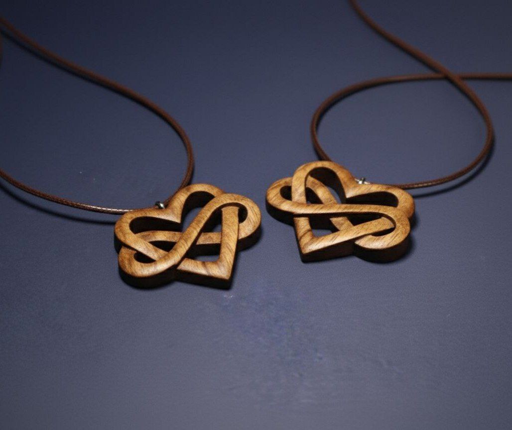 Heart of Eternity 2 pieces